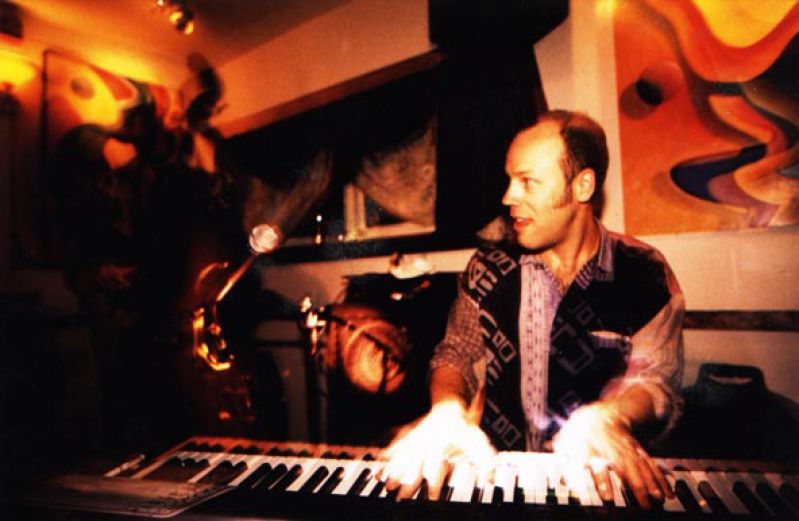 Scot Ranney playing keys with Chicos Paradise at the Howling Wolf in Aspen, Colorado