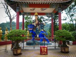 Ten Thousand Buddhas Monastery – Hong Kong